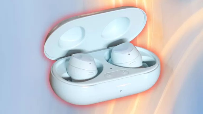 How To Fix Galaxy Buds Not Turning On (10 Easy Methods)