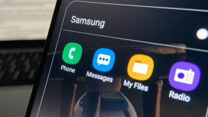 Messages closes before a text is sent on Galaxy A10