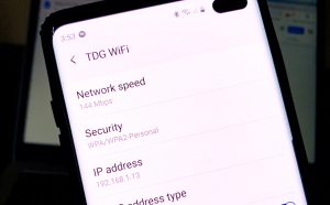 Learn how to fix your Galaxy S10 that keeps disconnecting from the WiFi network