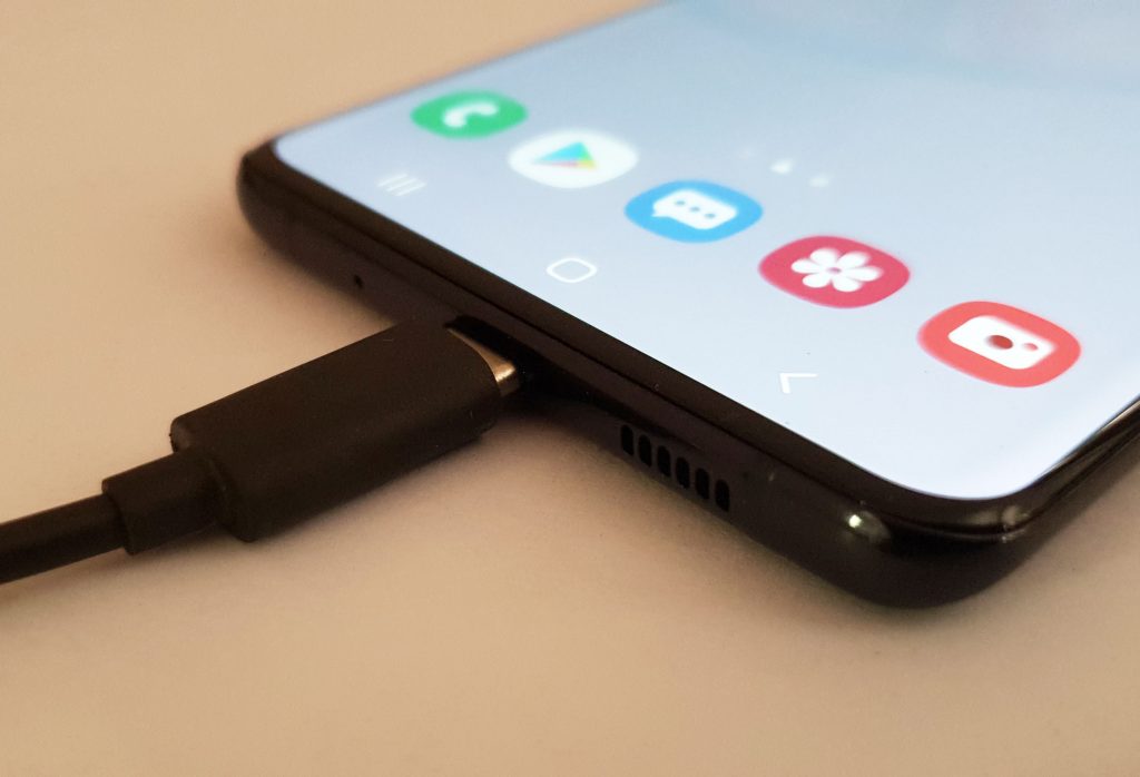 My Galaxy S20 Keeps Rebooting. Here’s The Fix!