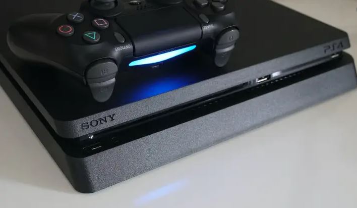 PS4 front