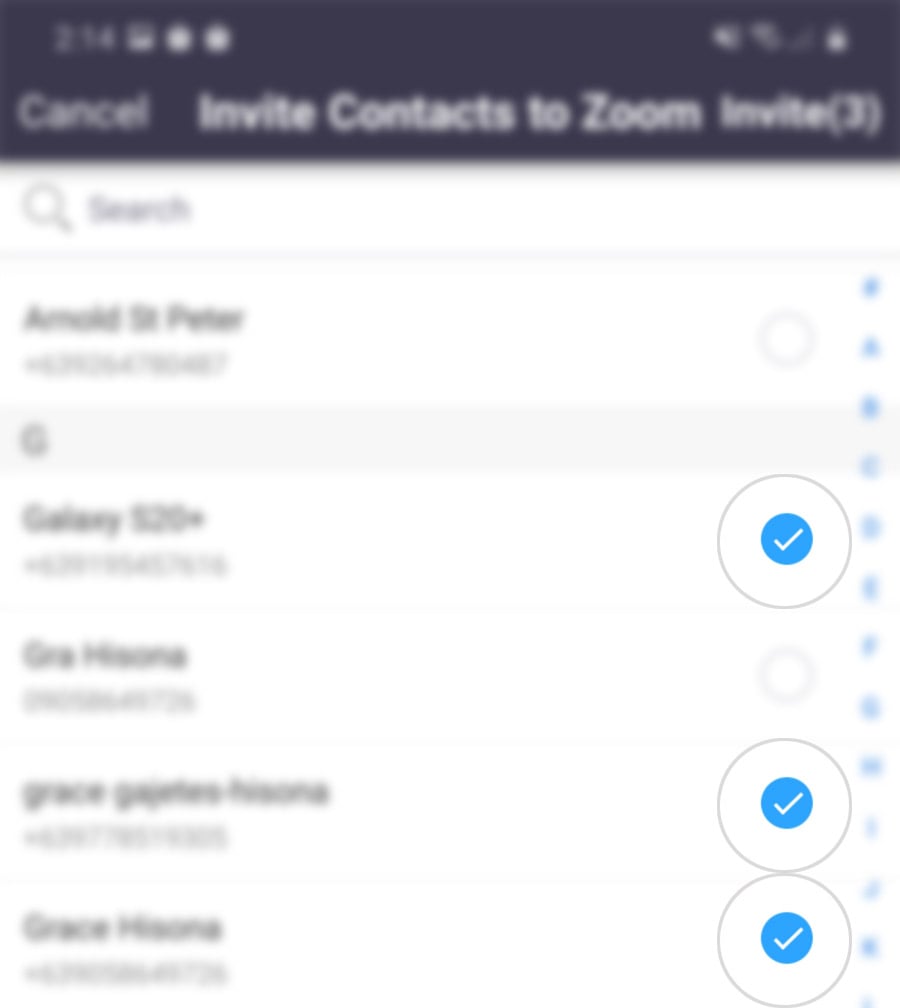 invite people to a zoom meeting galaxy s20 - select contacts