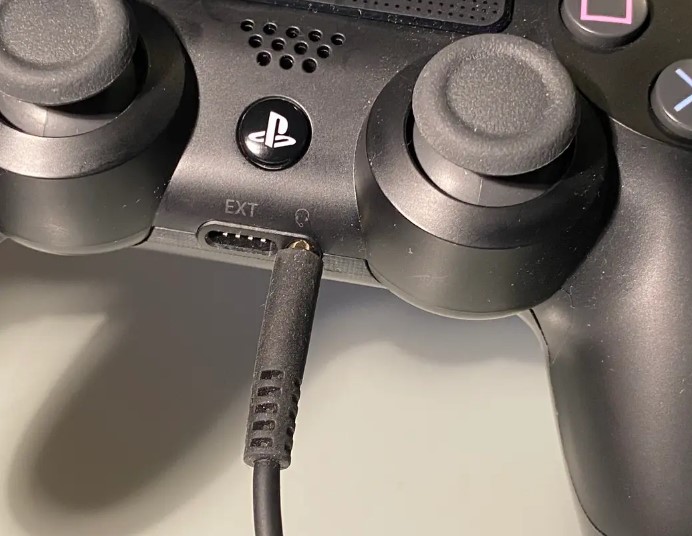 How To Fix PS4 Mic Not Working NEW in 2024