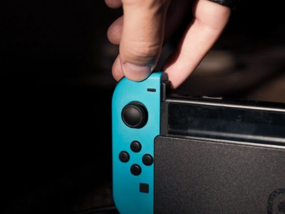 Nintendo Switch зарядка. Что делать если Нинтендо свитч не включается. Nintendo switch подключение