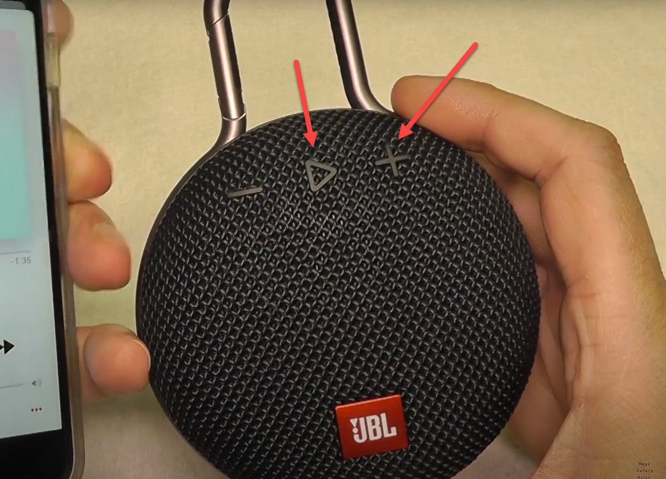What to do when your JBL Clip 3 battery doesn't charge