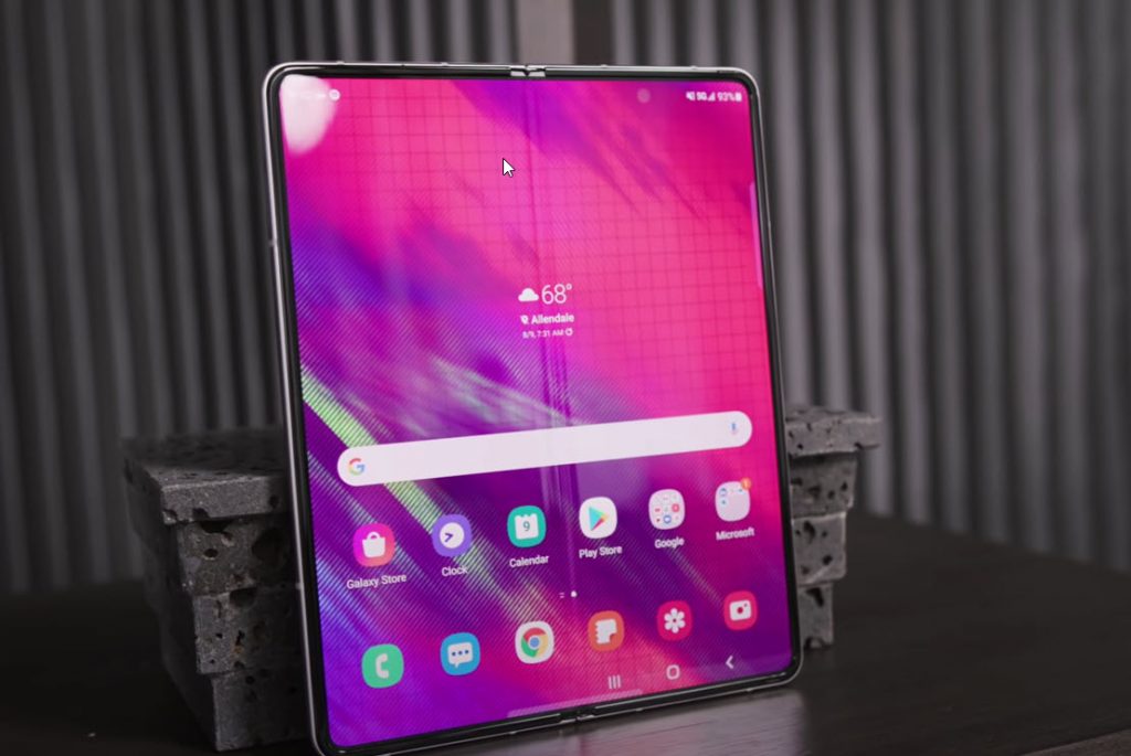 Enable accidental touch protection on your Galaxy Z Fold 3