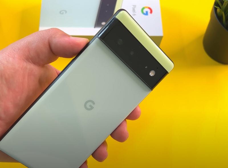 Why is my Google Pixel 6 battery draining so fast?