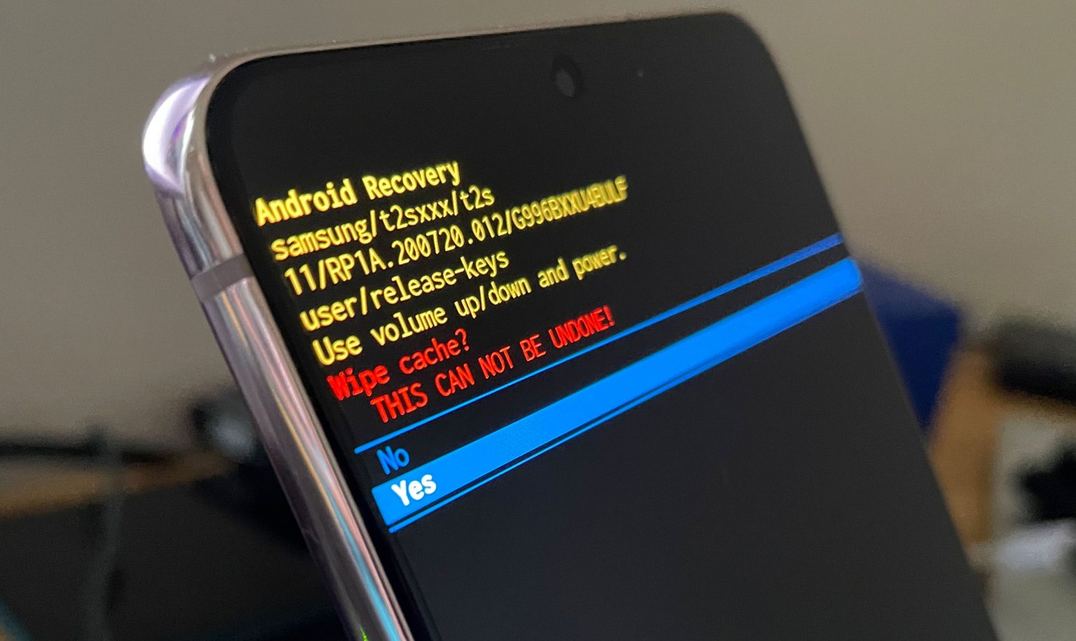 How To Wipe Cache Partition on Galaxy S22