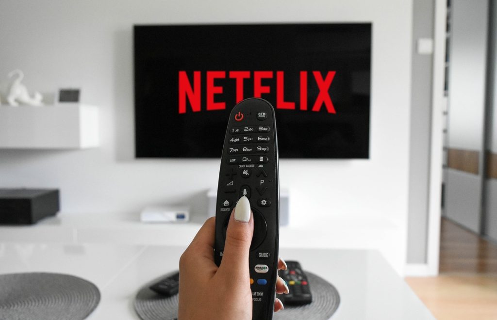 How To Fix Netflix Not Loading On Samsung TV