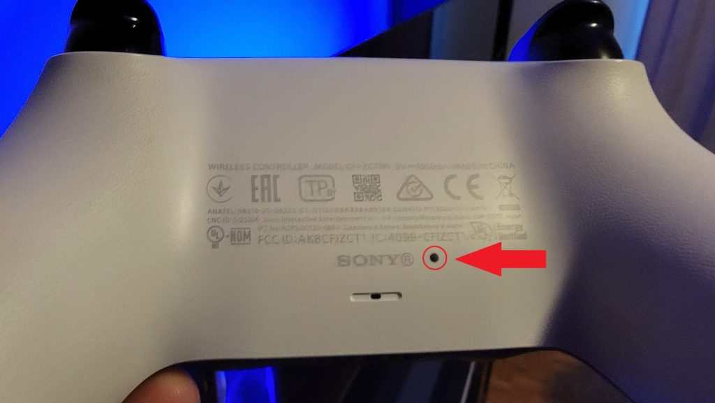 PS5 controller reset button