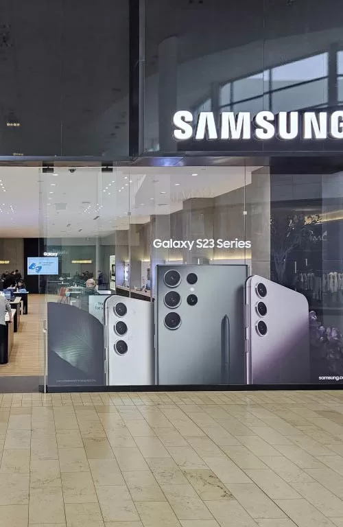 Samsung-authorized service center