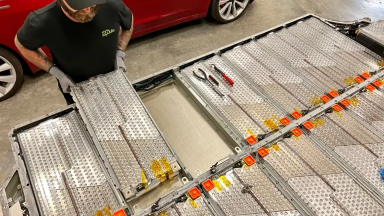 $540 Billion Lithium Discovery in California Could Supercharge America’s Smartphone and EV Future